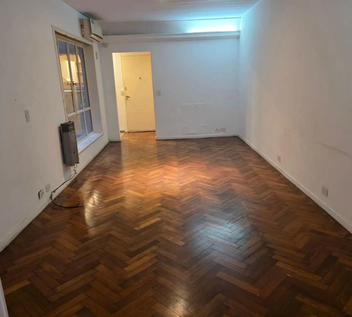 CHARCAS 2869 3 AMBIENTES MUY AMPLIO LIVING Y COMEDOR BALCON CORRIDO FRENTE p. 2° HABITAC y BAÑO SERV 5