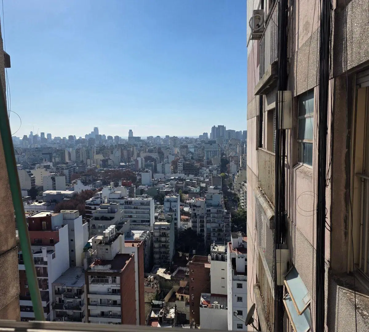 SANCHEZ DE BUSTAMANTE 444 2 AMBIENTES PISO ALTO MUY LUMIN EXCELENTE
LAVADERO SEGUR 24hs CALEFACCION 2