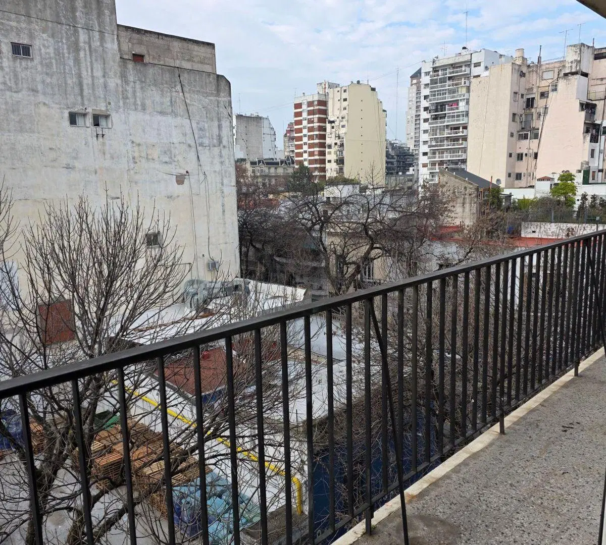 FRANCISCO ACUÑA FIGUEROA 820 3 AMBIENTES BALCON CORRIDO AL FRENTE p. 5° MUY LUMINOSO! LAVADERO SEPAR 8
