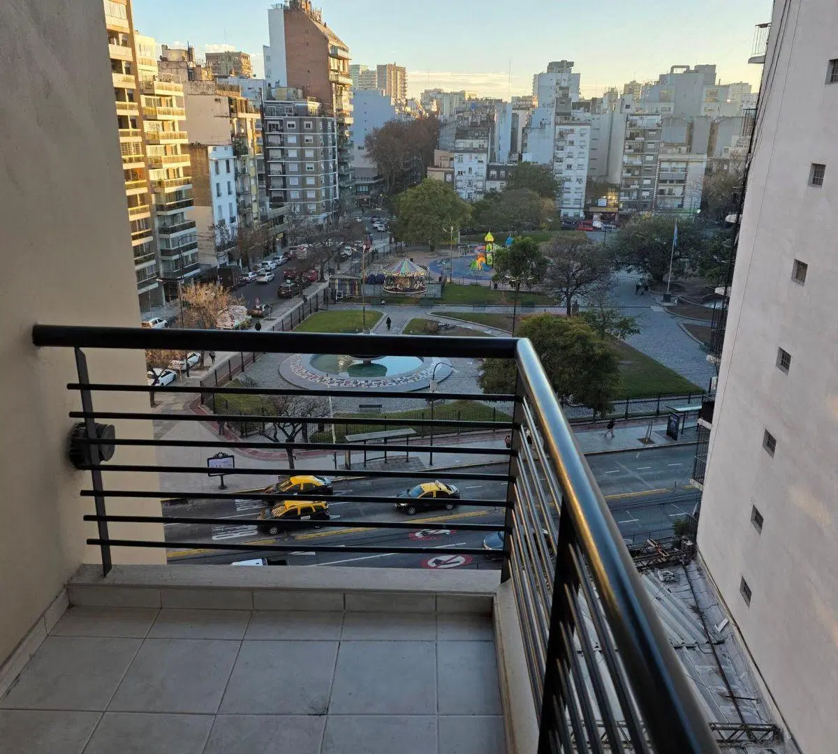 ANCHORENA 891 2 AMBIENTES COCHERA BALCON EXTER p. 7° AMPLIA COCINA CON CONEXION LAVARROPAS PARRILLA 5
