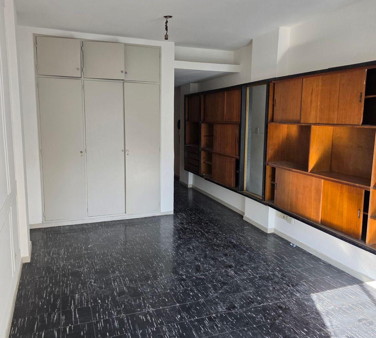 Foto de ALQUILER 1 AMBIENTE ONCE AL FRENTE p. 3° BAÑO CON BAÑERA COCINA 4 HORNALLAS y HORNO A GAS NUEVA, imagen 5