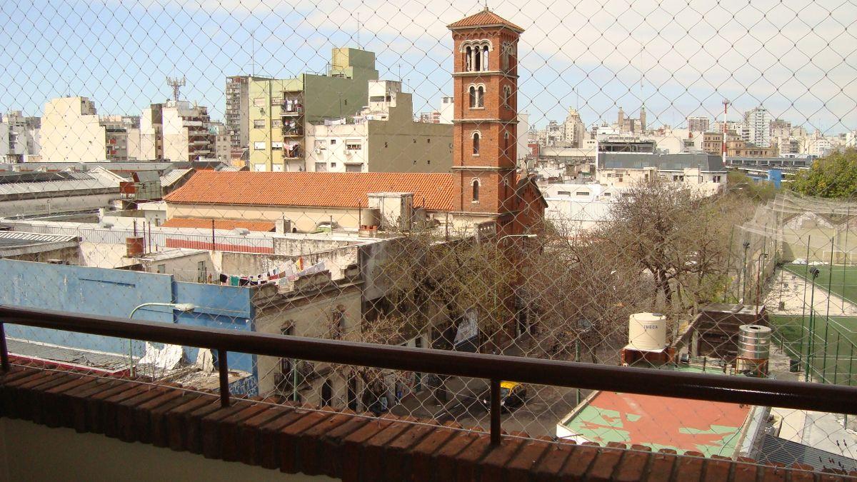 Foto de TTE GRAL JUAN D PERON 3366 2 AMBIENTES BALCON FRENTE p. 5° MUY LUMINOSO, imagen 4