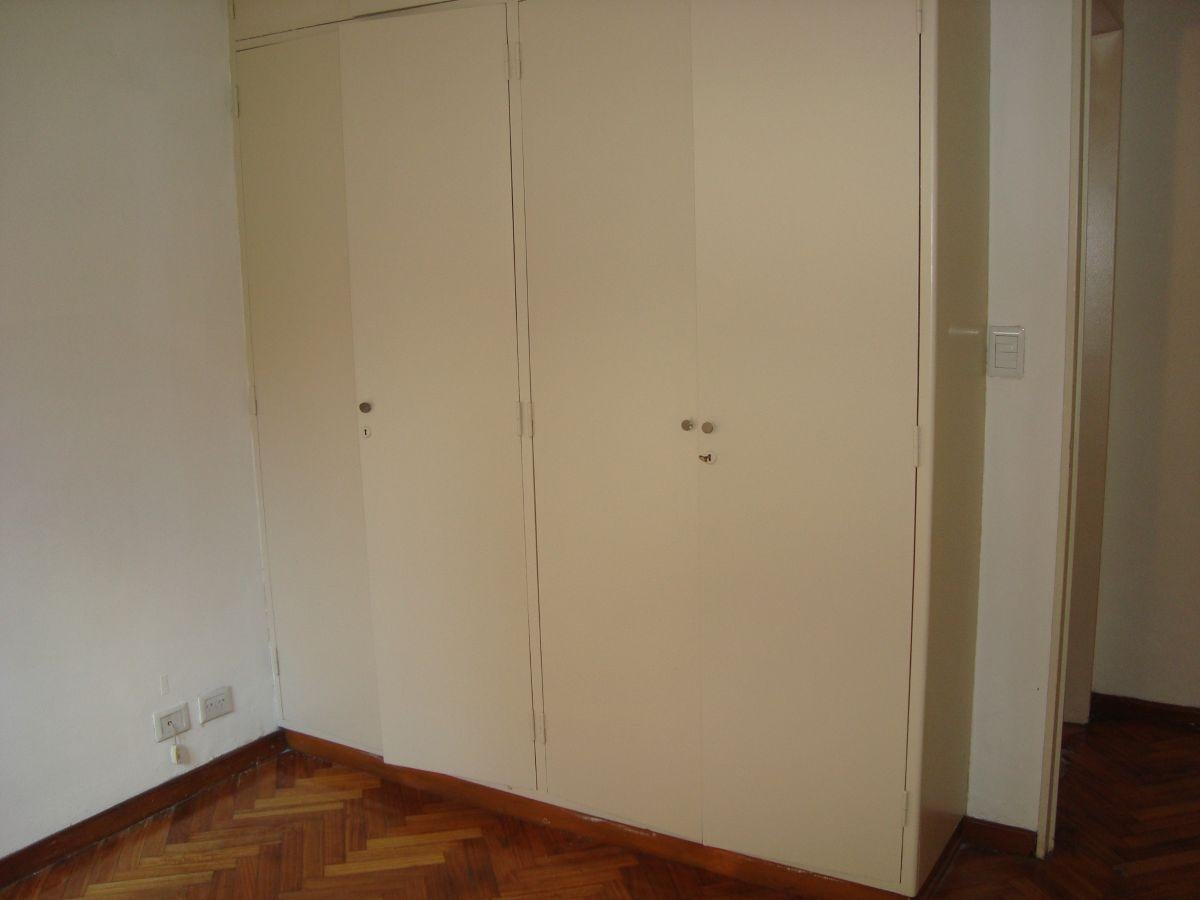 Foto de ALBERTI 130 3 AMBIENTES AL FRENTE p. 2° COCINA CON CONEXION PARA, imagen 4