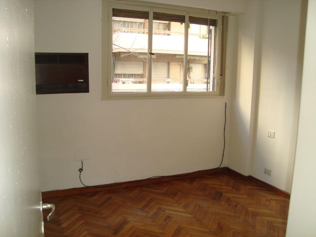 Foto de ALBERTI 130 3 AMBIENTES AL FRENTE p. 2° COCINA CON CONEXION PARA, imagen 1