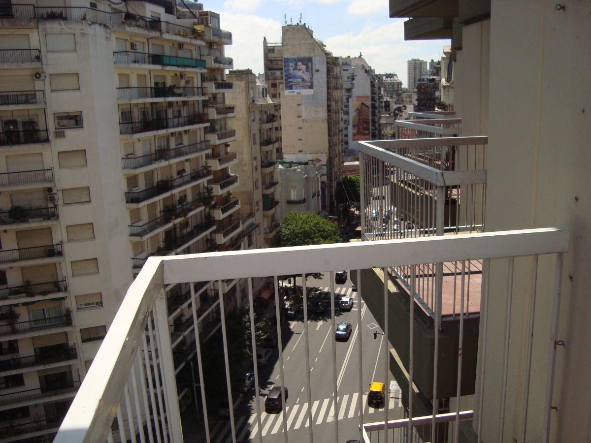 Foto de AV. CORDOBA 2465 3 AMBIENTES 2 BALCONES FRENTE p. 10 MUY LUMINOSO, imagen 2