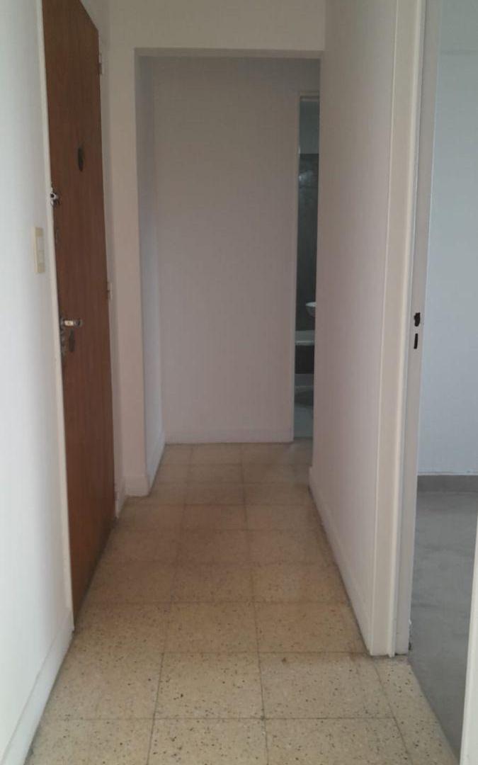 Foto de Dos ambientes piso alto vista abierta al río, imagen 5