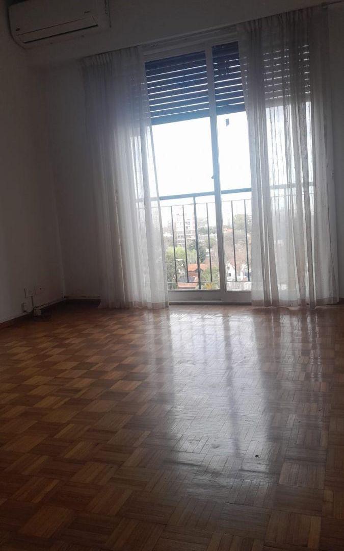 Foto de Departamento de 2 ambientes de origen en muy buen estado., imagen 2