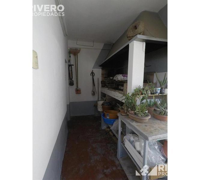 Casa en Venta Moron Sur 3