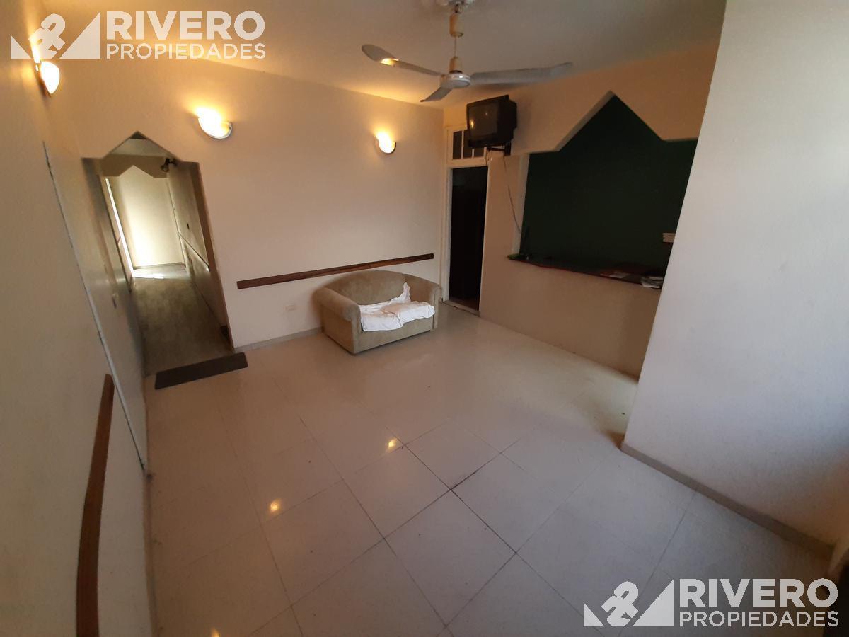 PH en Venta Moron Sur - Ideal Uso Comercial 2