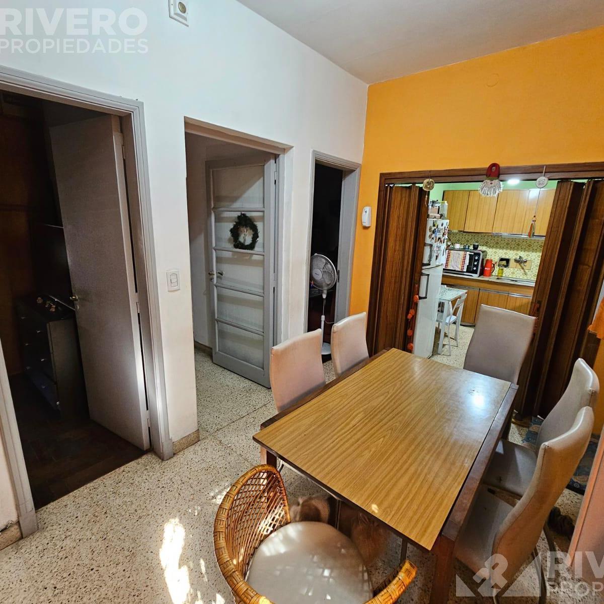 CASA EN VENTA EN MORON SUR