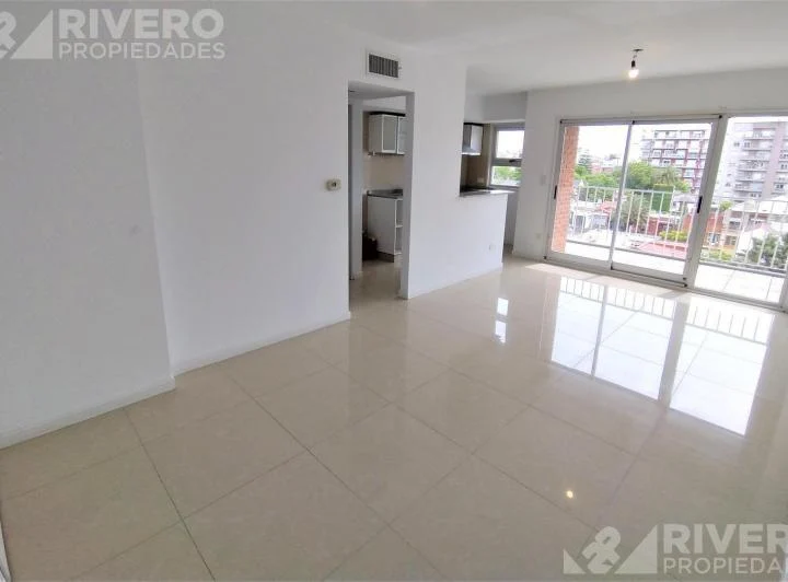 DEPARTAMENTO EN ALQUILER EN MORON SUR - 2 AMBIENTES CERCANO AL CENTRO 3