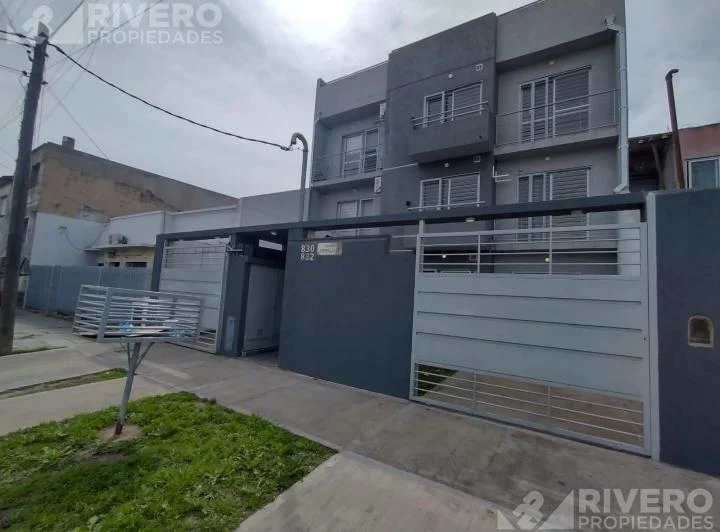 DEPARTAMENTO EN ALQUILER EN MORON SUR - 2 AMBIENTES CON COCHERA 3