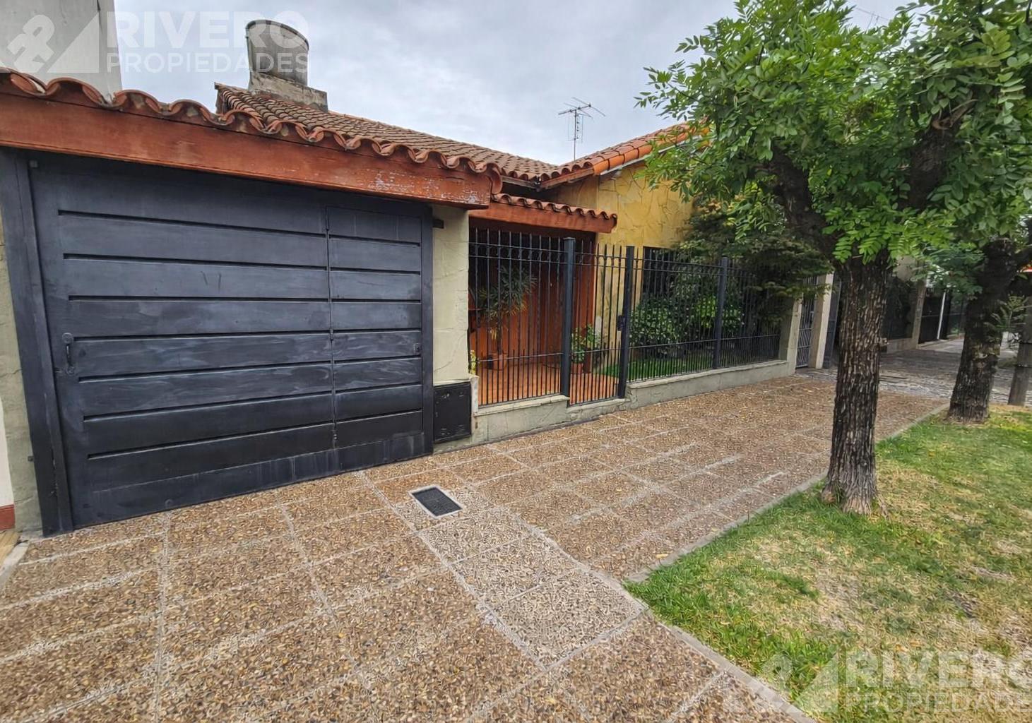 CASA EN VENTA EN HAEDO NORTE