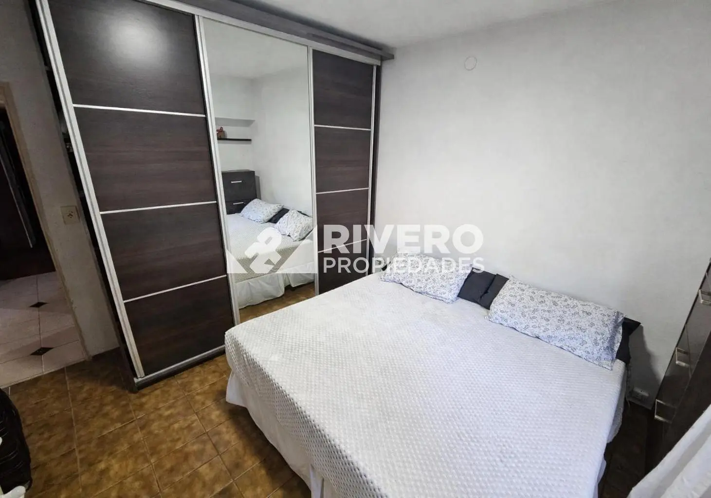 PH EN VENTA CASTELAR NORTE - 4 AMBIENTES 5