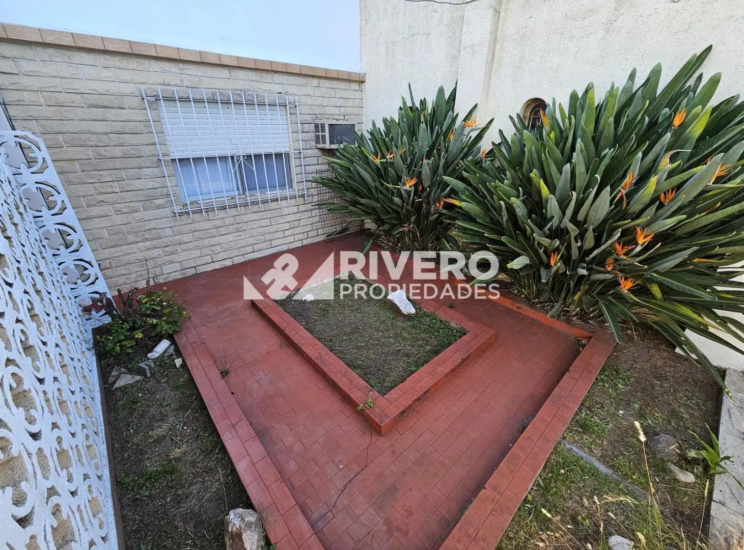Casa en venta en moron norte - Casa sobre lote propio 4