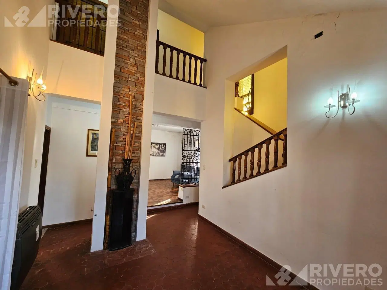 CASA EN VENTA MORON SUR - NUEVO VALOR 1