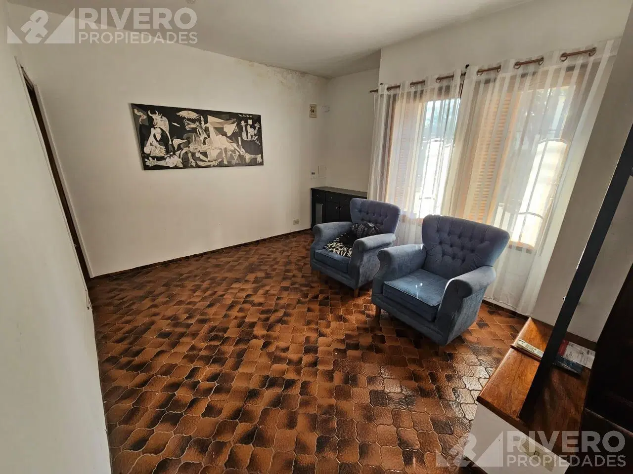 CASA EN VENTA MORON SUR - NUEVO VALOR 5