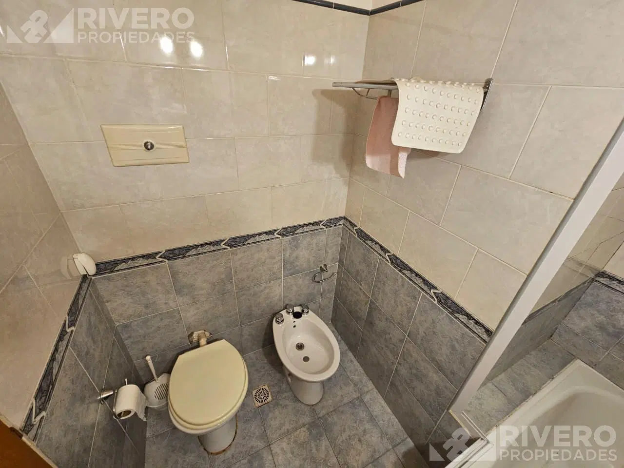 DEPARTAMENTO EN VENTA MORON SUR - 3 AMB CON PATIO Y COCHERA 5