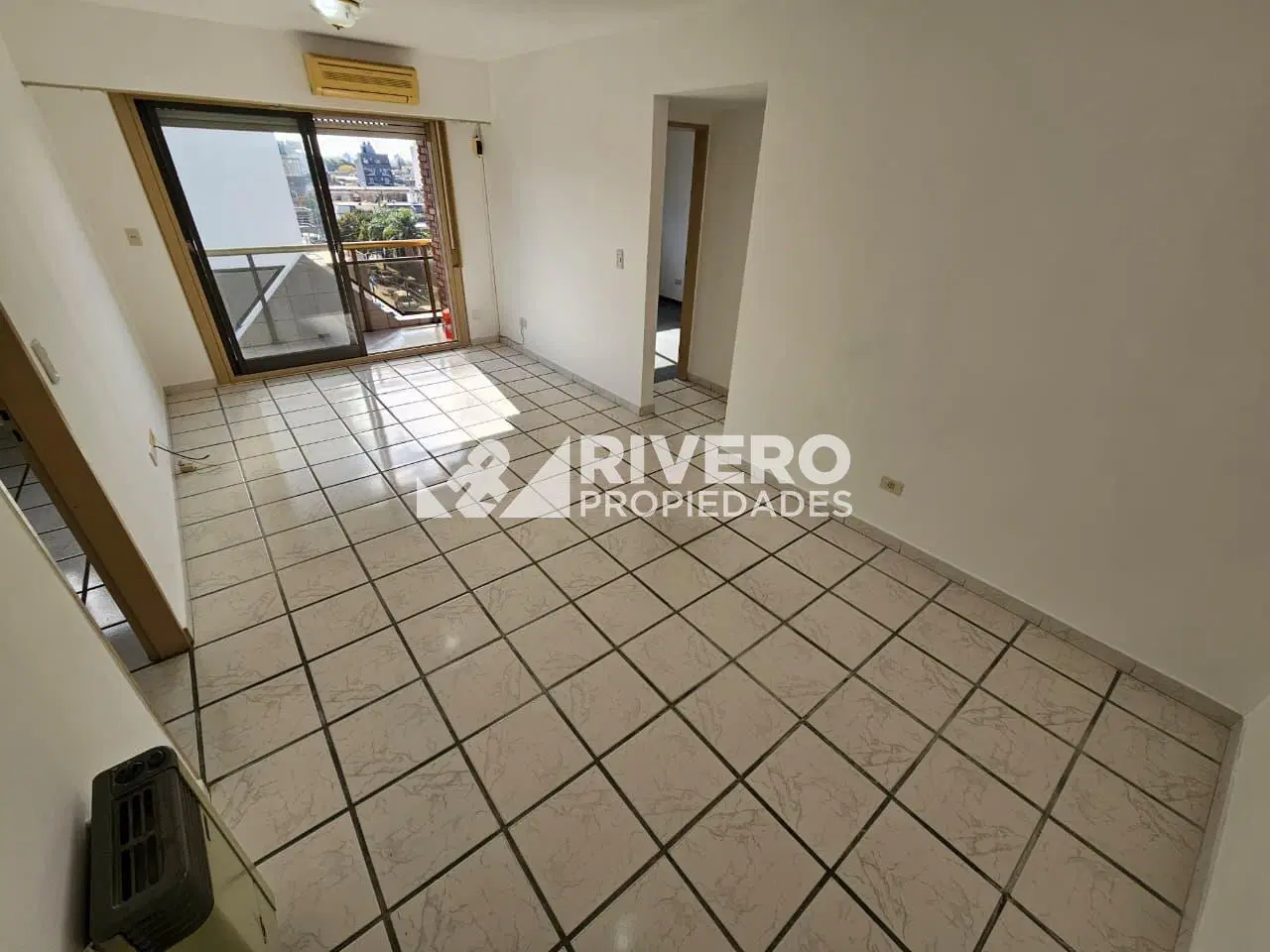 DEPARTAMENTO EN ALQUILER MORON NORTE - ALQUILER 2 AMBIENTES AL FRENTE 4