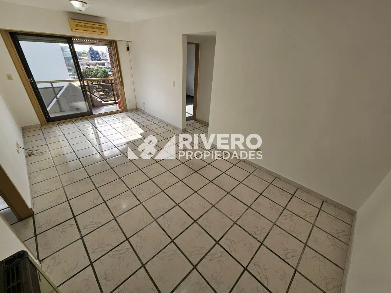 DEPARTAMENTO EN ALQUILER MORON NORTE - ALQUILER 2 AMBIENTES AL FRENTE 2