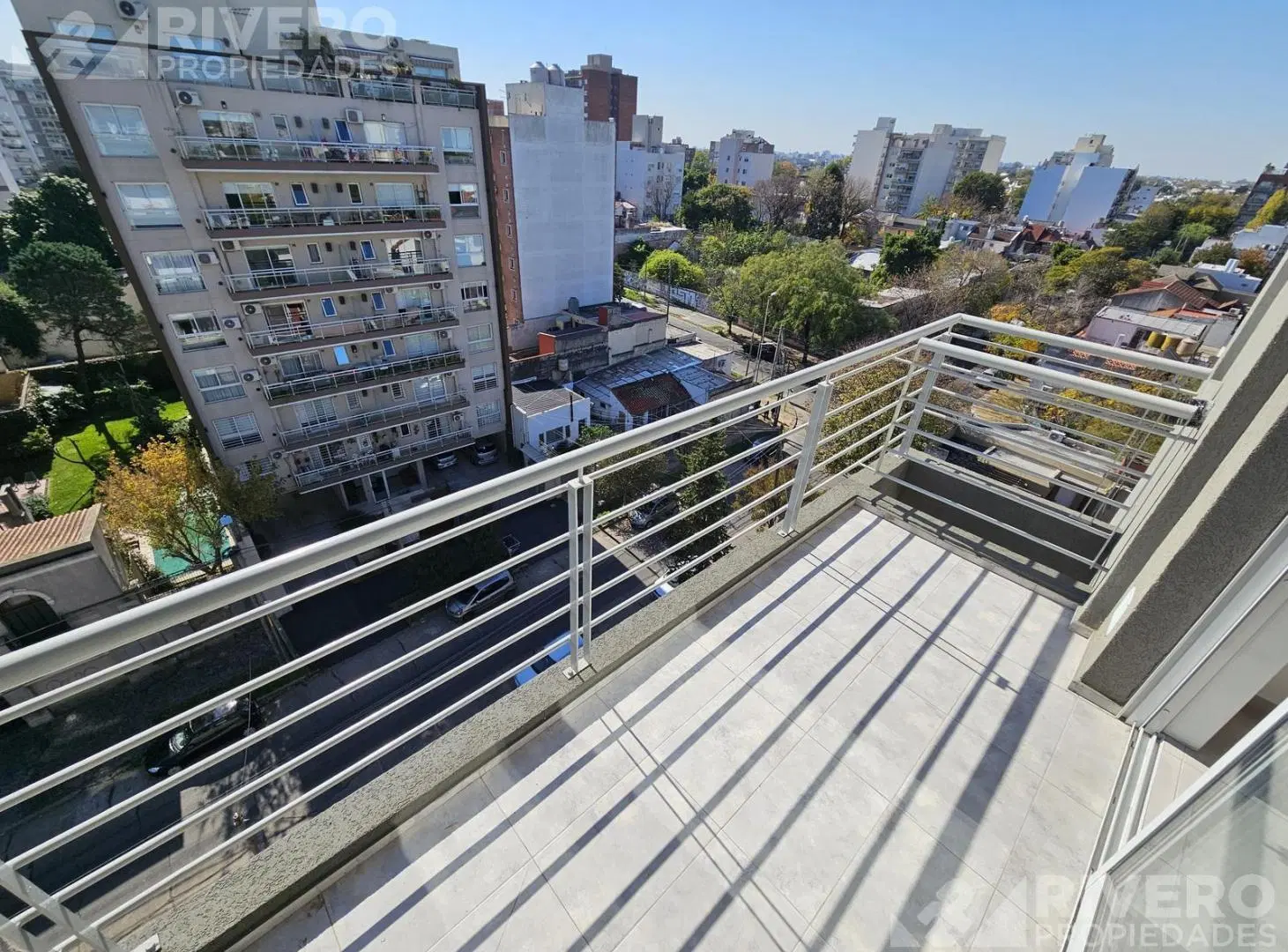 DEPARTAMENTO EN VENTA EN MORON SUR 4