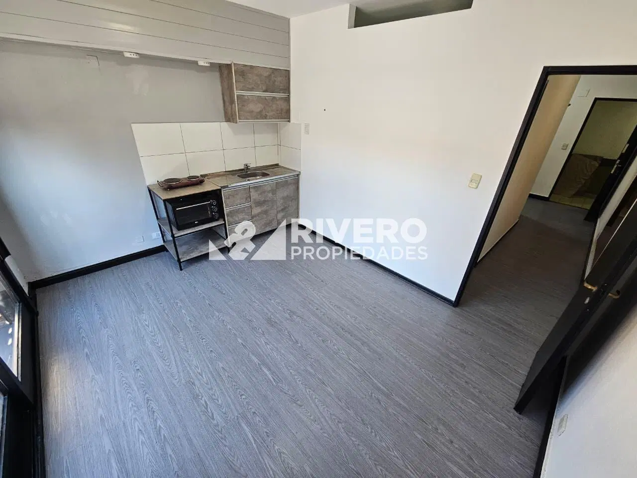DEPARTAMENTO EN ALQUILER MORON NORTE 5