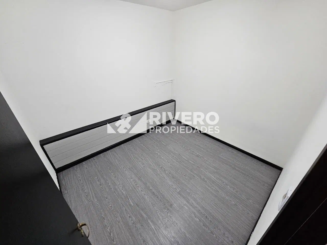 DEPARTAMENTO EN ALQUILER MORON NORTE 3
