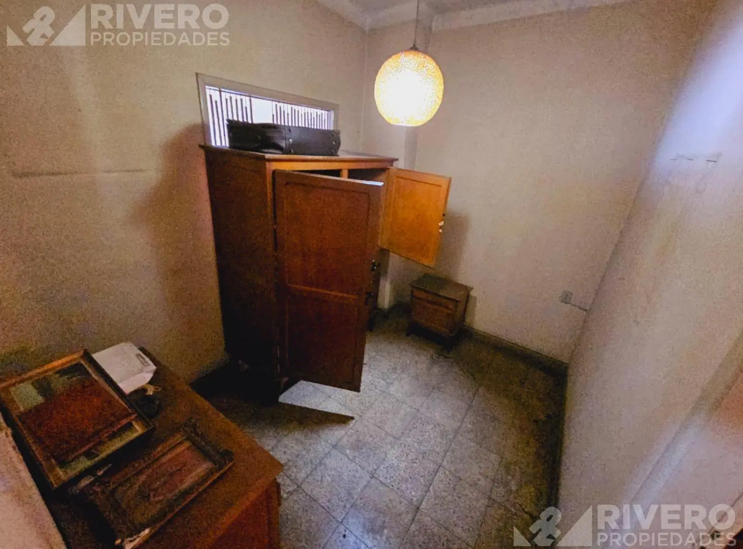 DEPARTAMENTO EN VENTA MORON - 4 AMBIENTES 8