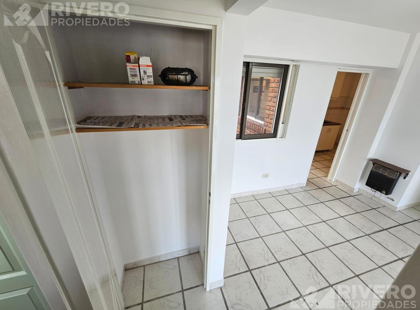Foto de DEPARTAMENTO EN ALQUILER EN MORON NORTE, imagen 3