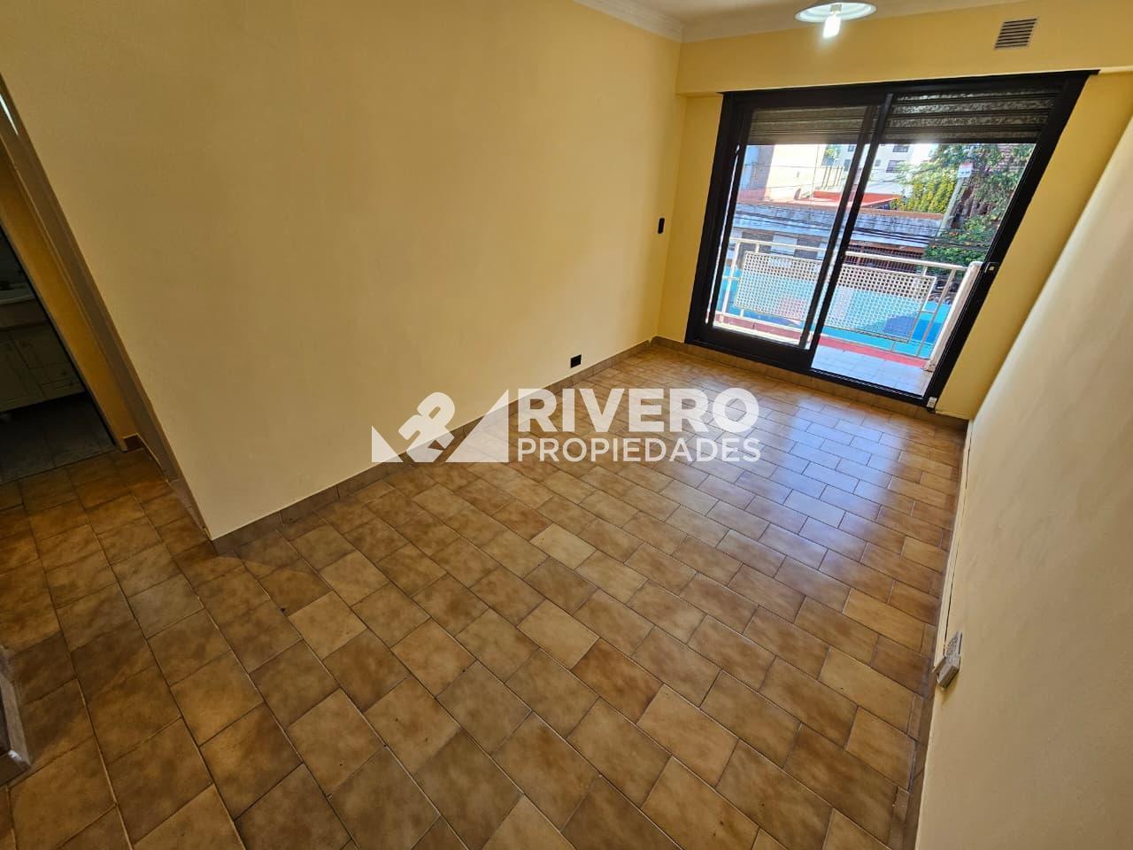 Foto de DEPARTAMENTO EN ALQUILER EN MORON NORTE, imagen 2