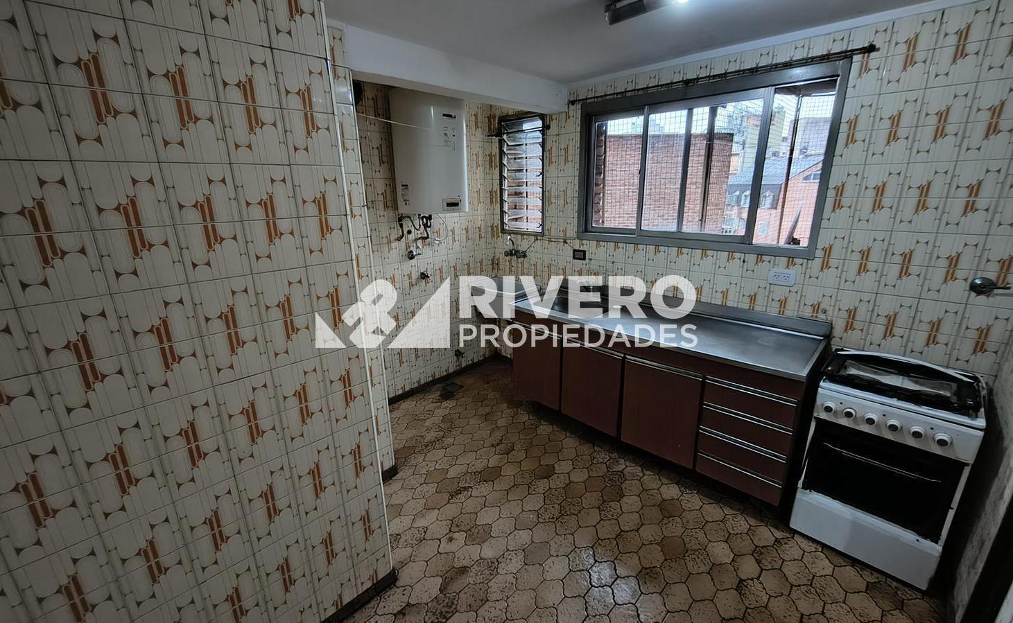 Foto de DEPARTAMENTO EN ALQUILER MORON NORTE - 3 AMBIENTES CON COCHERA, imagen 3