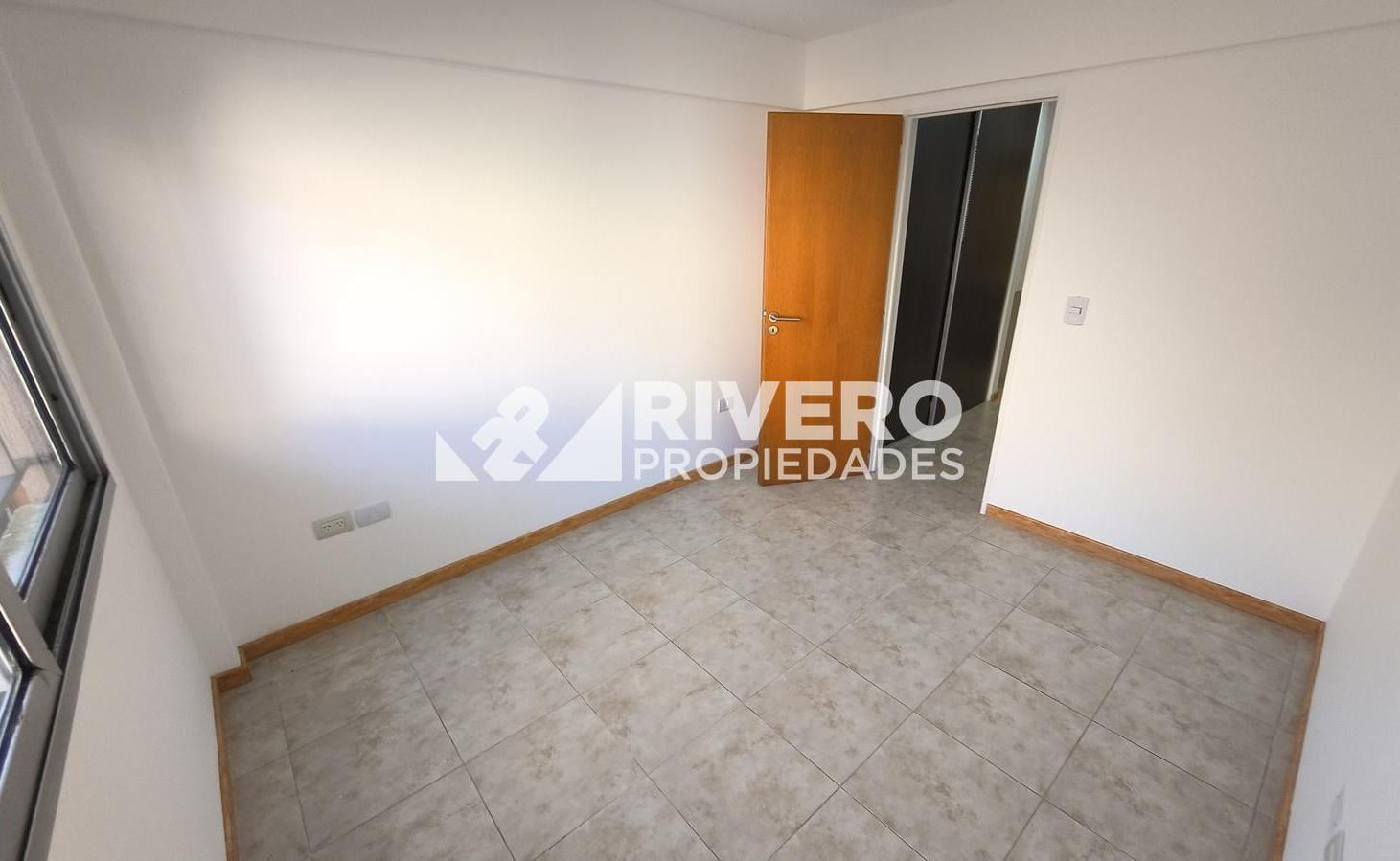 Foto de DEPARTAMENTO 2 AMBIENTES EN ALQUILER MORON SUR, imagen 5