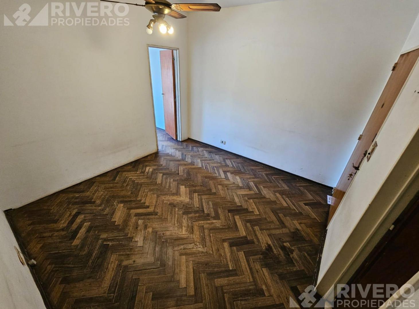 Foto de DEPARTAMENTO EN ALQUILER MORON SUR - USO PROFESIONAL, imagen 5