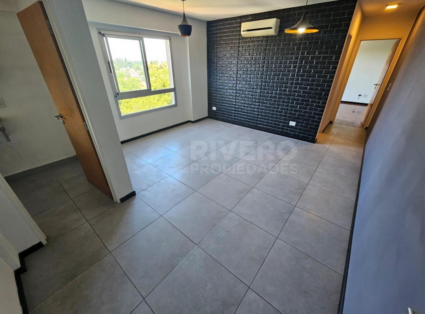 Foto de DEPARTAMENTO EN VENTA ITUZAINGO SUR - 2 AMBIENTES CON COCHERA, imagen 3
