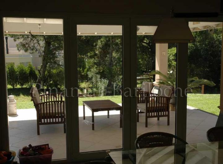 571 -Dueño alquila y vende, importante propiedad con pileta - Barrio Golf