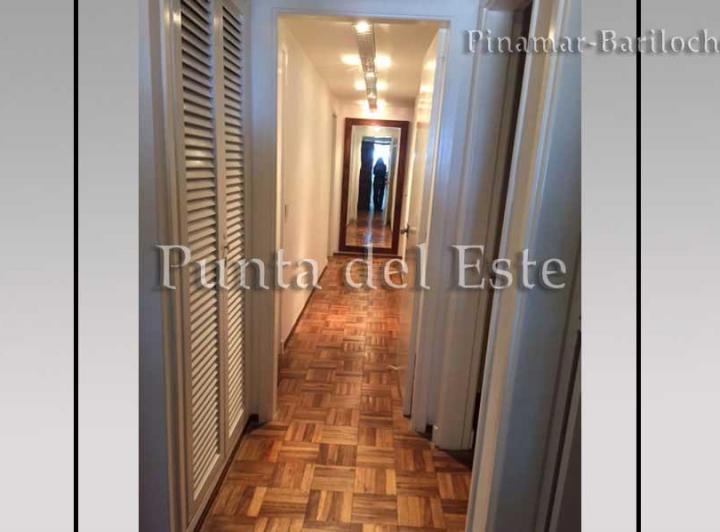 Foto de Punta del Este alquiler Departamento Frente al mar sobre la Rambla - 857, imagen 3