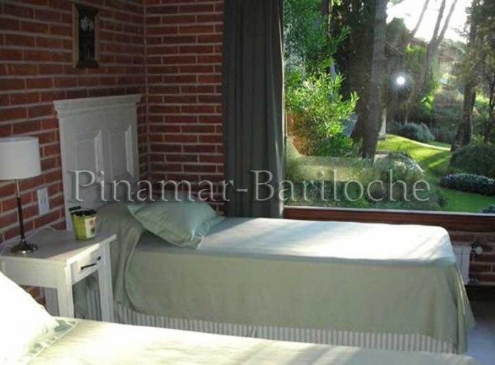 Foto de 704 -Alquiler Chalet al golf con pileta climatizada para 10 pers, imagen 5