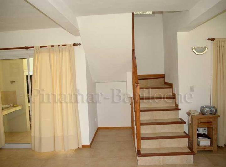 Foto de 575 - Chalet en Zona Norte, Pinamar - 3 Dorm - Dep - Cochera doble, imagen 2