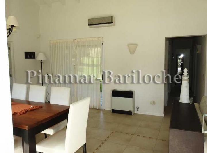Foto de 457 - Casa en alquiler en Pinamar - 3 Dorm y Dep a 7 cuadras de la playa, imagen 1
