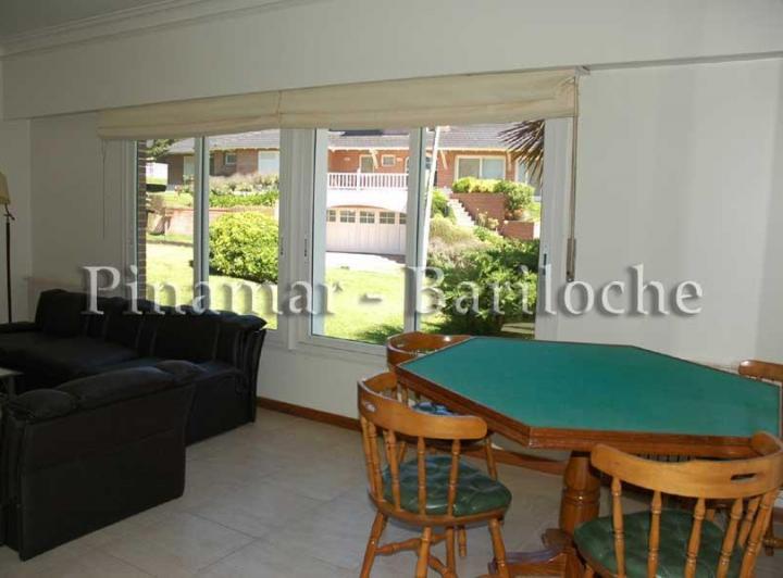 Foto de 730 - Casa en Pinamar a 100 metros de la playa, con guarda cuatri - 3, imagen 2
