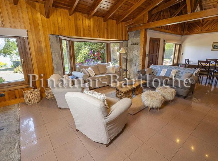 Alquiler Bariloche con costa de lago y muelle - 3 Dorm - Cap 6 pers - 1131 2
