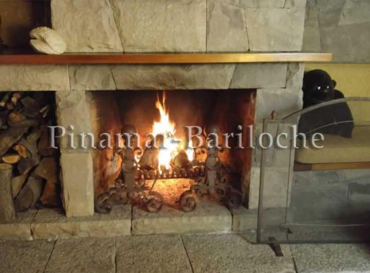 Alquiler Bariloche con costa de lago y muelle - 3 Dorm - Cap 6 pers - 1131 3
