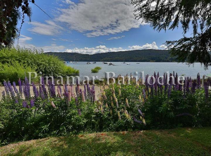 Alquiler Bariloche con costa de lago y muelle - 3 Dorm - Cap 6 pers - 1131