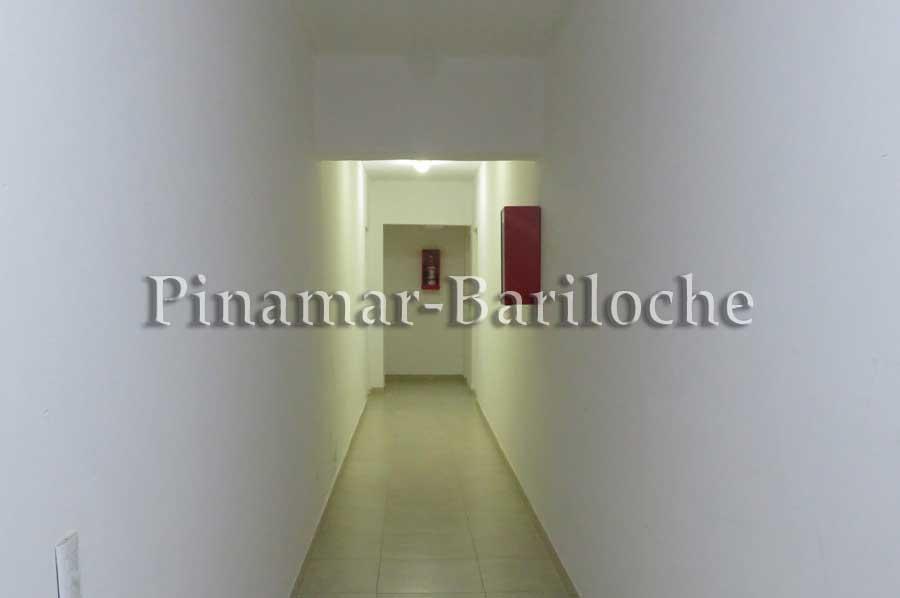 Dueño vende departamento de ambientes y medio - 60 m - Zona Centro - 1093