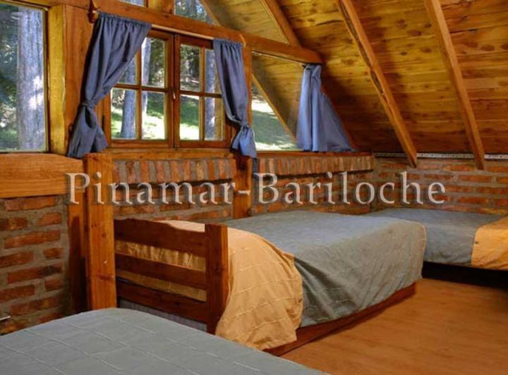 Cabaña en alquiler en Bariloche - km 8 de Av Pioneros - 792
