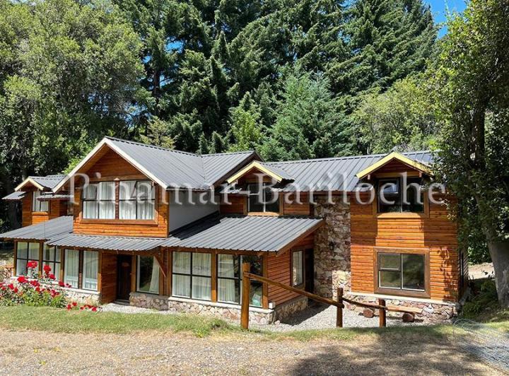 Cabañas en alquiler Villa Angostura - Bahía Manzano - 2 o 3 dormitorios -1147 5