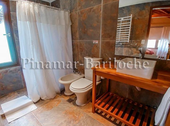 Alquiler en Bariloche capacidad desde 2 a 12 personas - 930  5