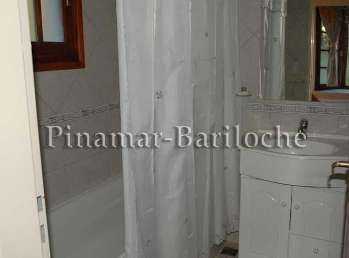 Foto de 523 - Casa en alquiler Cariló 4 dormitorios y pileta, imagen 4