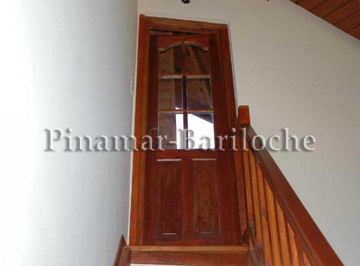 Foto de 523 - Casa en alquiler Cariló 4 dormitorios y pileta, imagen 2