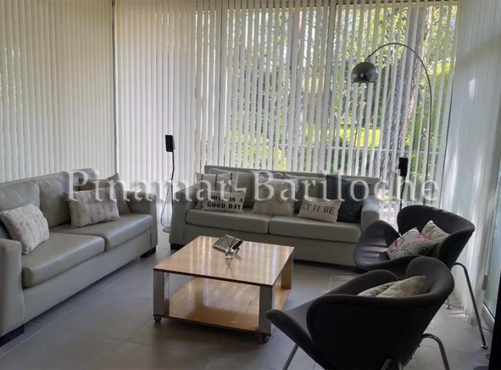 Foto de 822 - Moderna propiedad en alquiler en Cariló 3 dormitorios - cochera, imagen 2